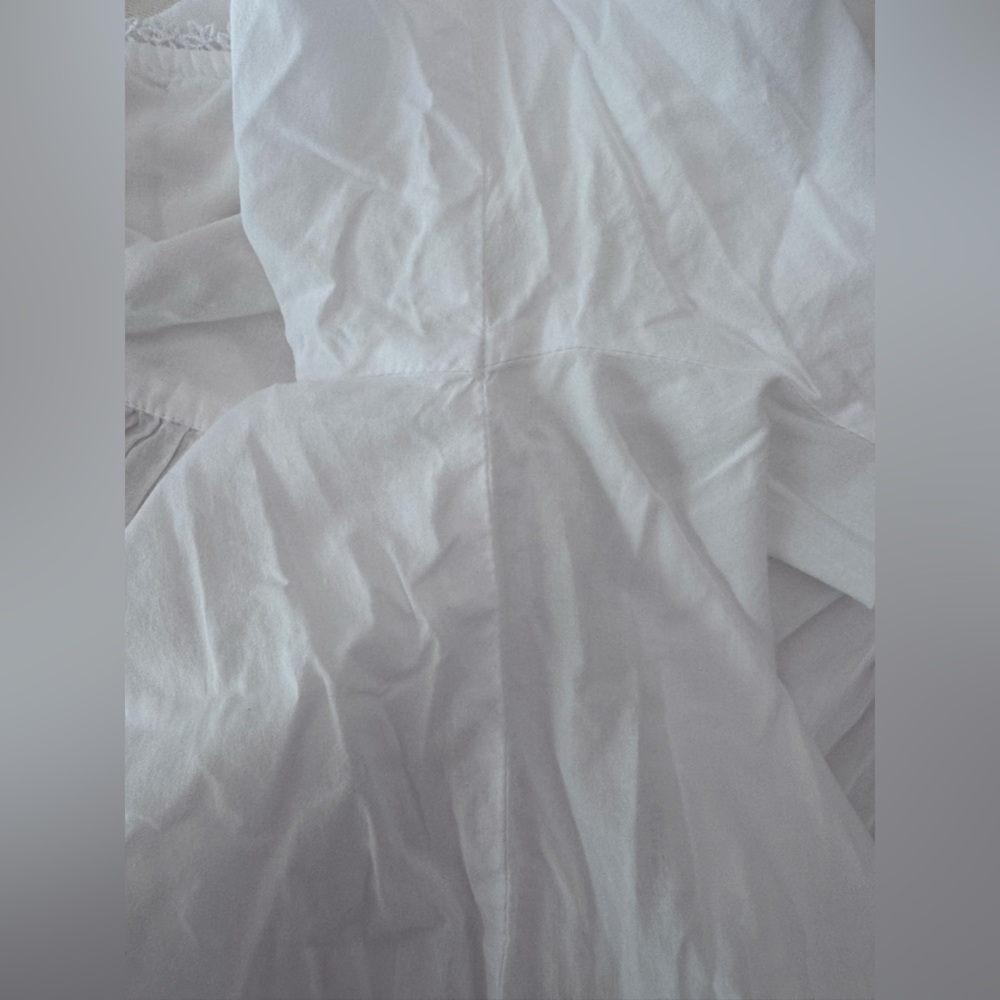 Eileen West White Long Sleeve Nightgown - Picture 11 of 16